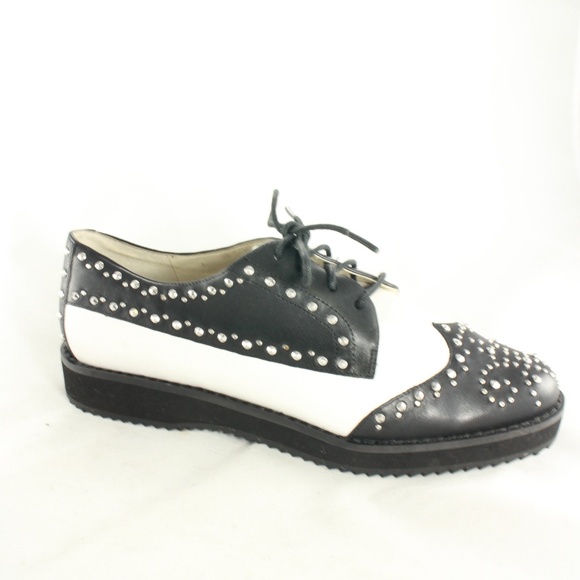 MICHAEL Michael Kors Shoes - NWT MICHAEL Michael Kors Sofie Tuxedo Oxfords